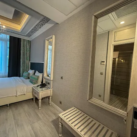 Hotell Manesol Old Bosphorus 4*