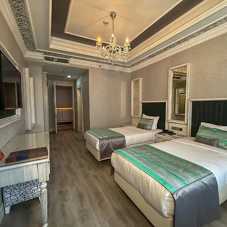 Hotell Manesol Old Bosphorus 4*