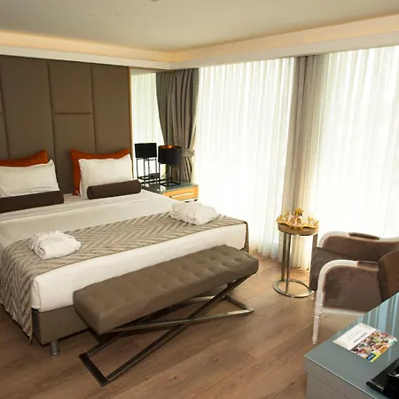 Manesol Old Bosphorus 4* Isztambul