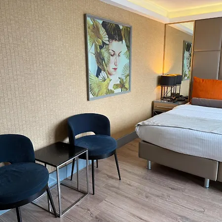 Manesol Old Bosphorus 4* Istanboel