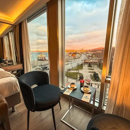 Manesol Old Bosphorus Hotel 4*