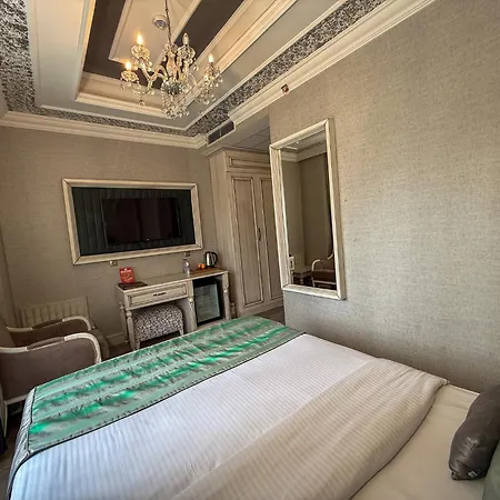 Manesol Old Bosphorus 4* Стамбул