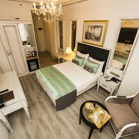 Отель Manesol Old Bosphorus 4*